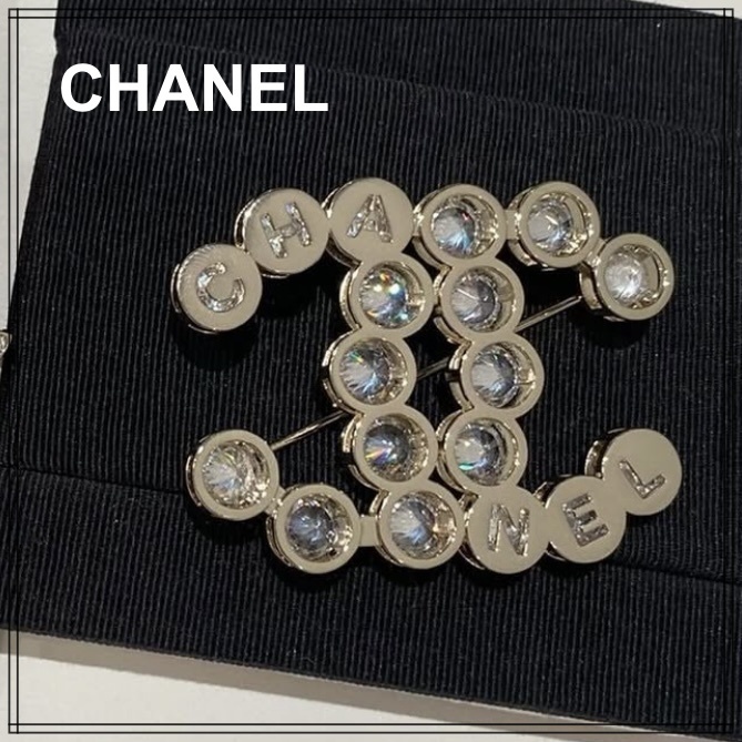 エレガント【CHANEL】キラキラなクリスタルシャネルブローチ