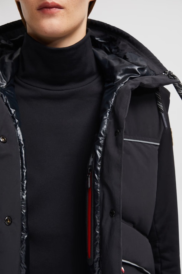 MONCLER GRENOBLE 2024/25秋冬 フード付きダウンベスト AROLLA MONCLER GRENOBLE 2024/25秋冬 フード付きダウンベスト AROLLA