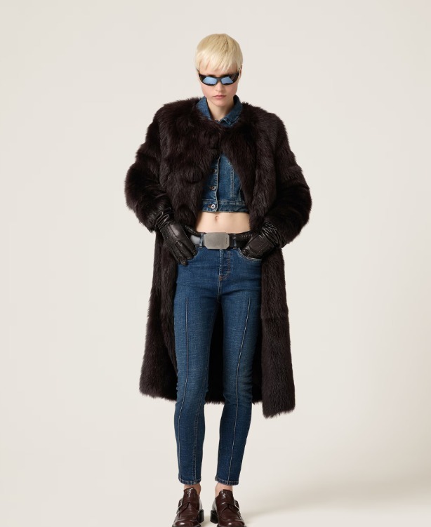 《送料無料》 MIU MIU Cropped stretch denim jacket