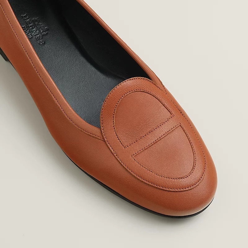 HERMES - クーポン期間🌸エルメス モカシンジュリア 37🌸の通販