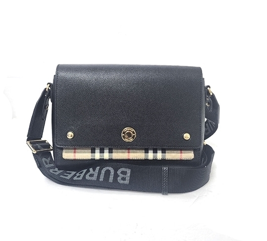 Burberry ★バーバリーノートクロスバック