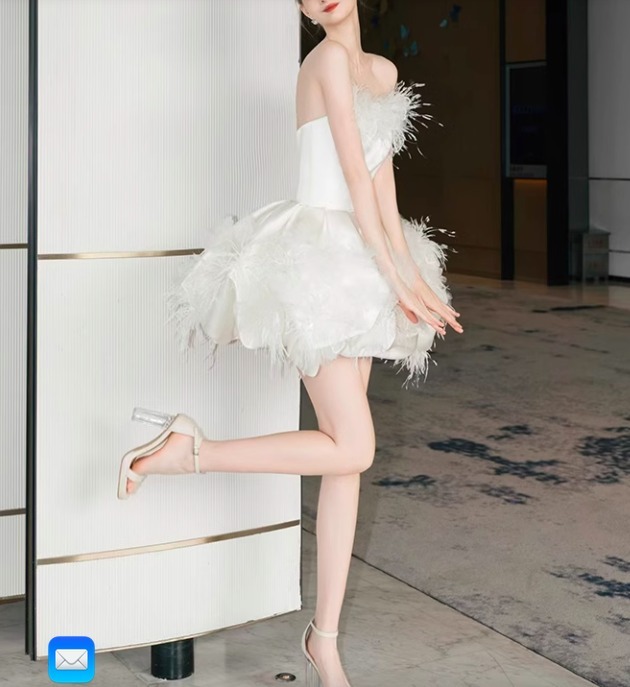 チューブトップ ウェディングドレス ミニ丈 大人可愛い 韓国 チューブトップ ウェディングドレス ミニ丈 大人可愛い 韓国