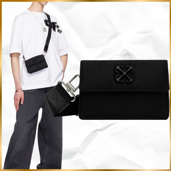 人気♦Off-White♦ナイロン ミニ Soft Jitney バッグ
