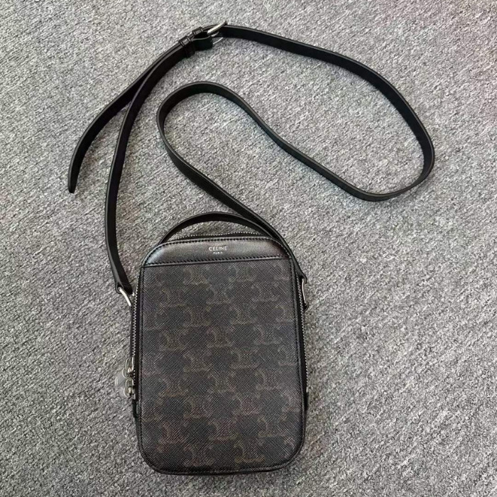 ★Celine★バーティカル メッセンジャーボックスバッグ
