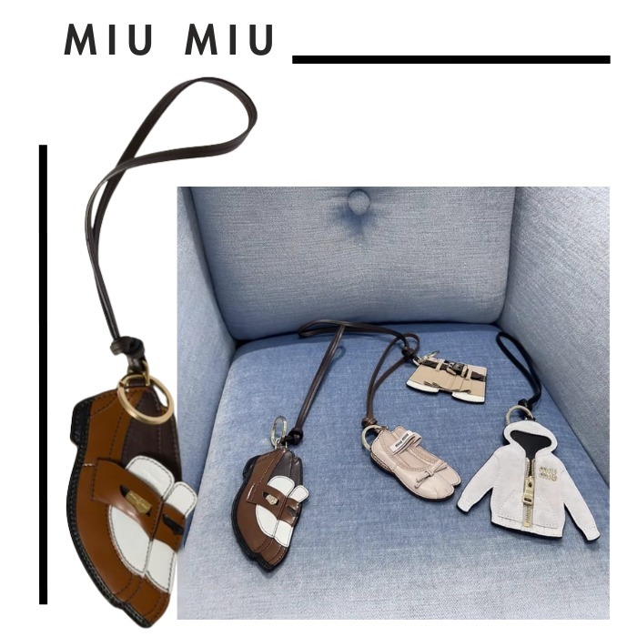【MiuMiu】ローファーレザートリック キーリング バッグチャーム