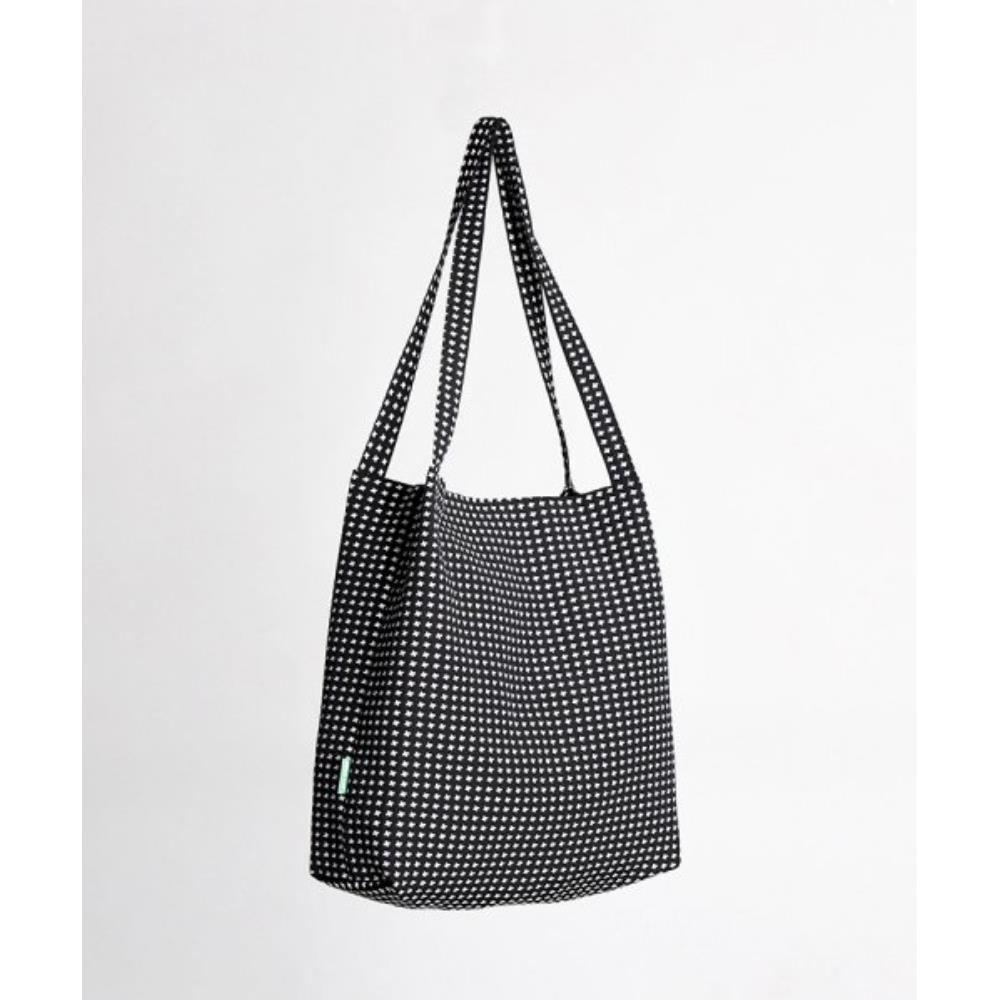エコバッグ GREEN STUFF Casual boxy shopper bag 53 newtro embossing blac