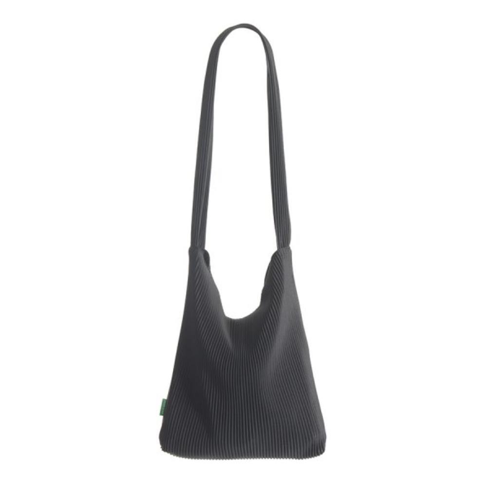 ショルダーバッグ・ポシェット GREEN STUFF Full hobo bag 65 pleated wrinkles black M