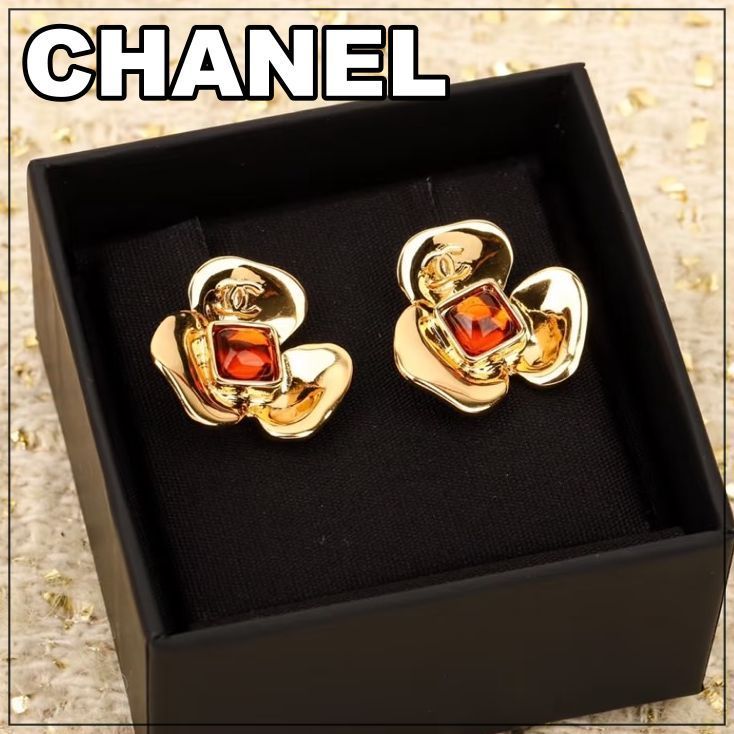 CHANEL 24S《華やか♪》メタルフラワーピアス