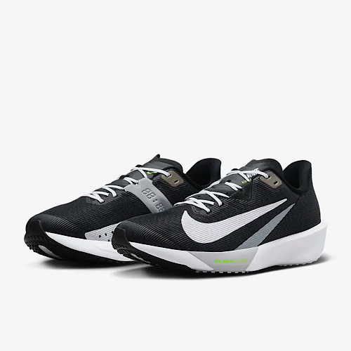 《☆レア☆》☆NIKE☆Rival Fly 4☆Black