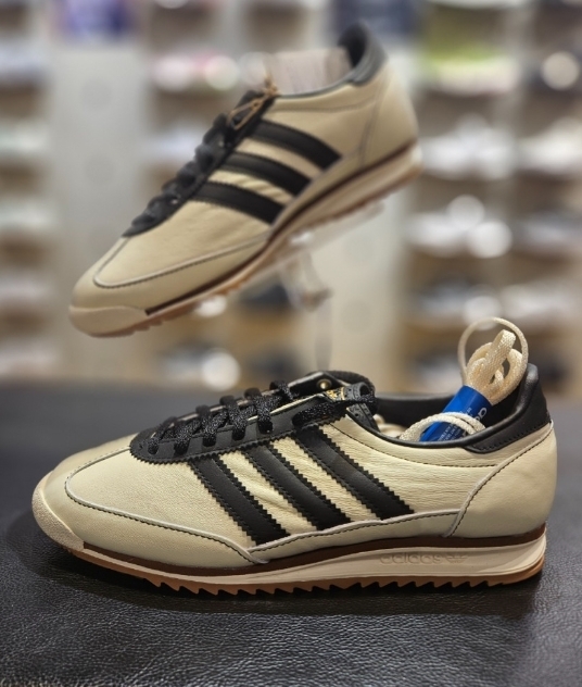 ADIDAS★男女OK●スニーカー SL 72 OR JI3969