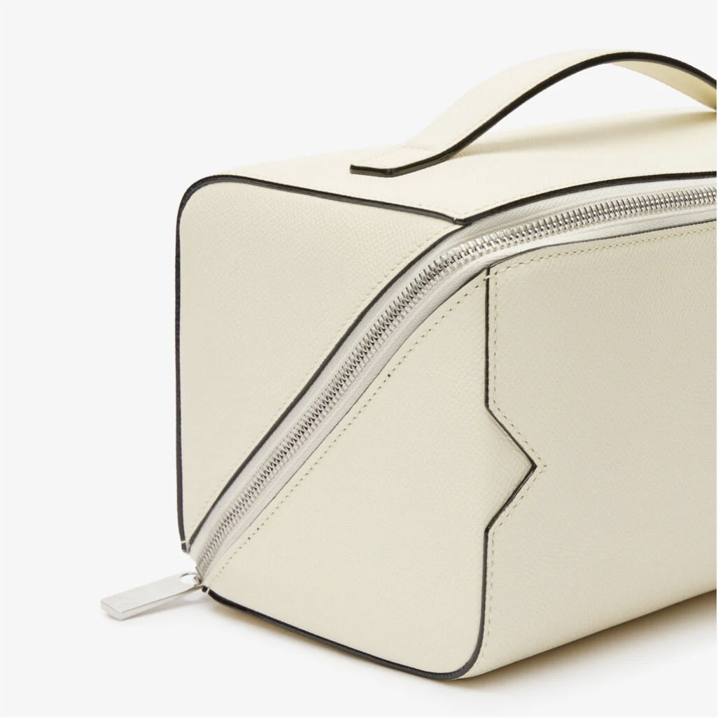 【Valextra】V-line Beauty Case/ビューティーケース/国内発送 Valextra】V-line Beauty Case/ビューティーケース/国内発送