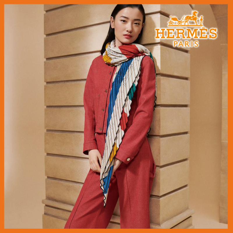 国内発送【上品】HERMES カレジェアンプリーツChevaux Dechaines