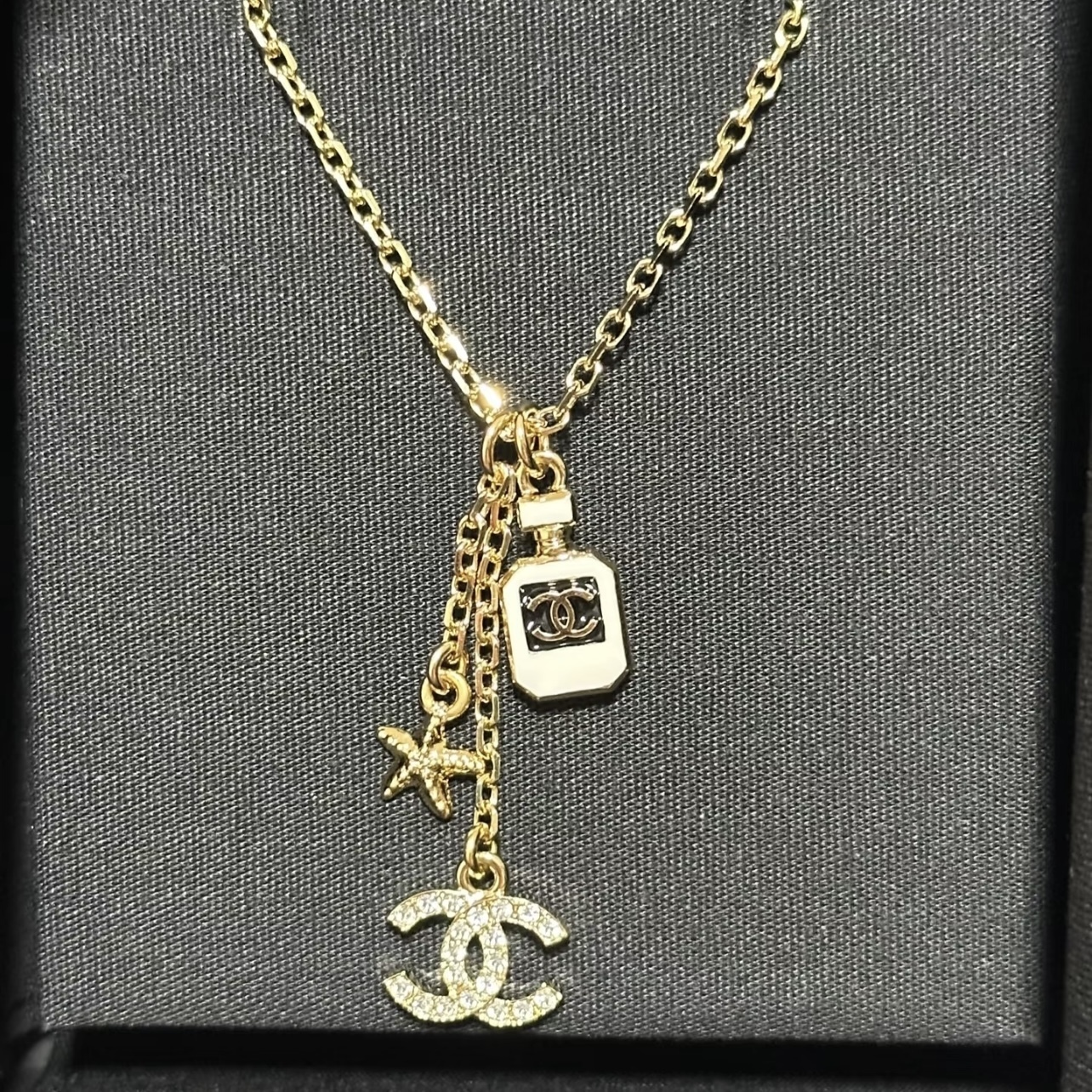 【香水チャームが可愛い♪】CHANEL ネックレス ココマーク