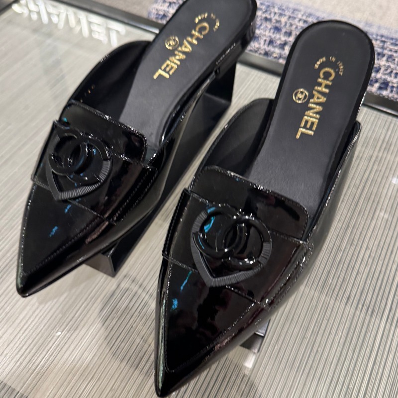 ★大人可愛い★【CHANEL】ＣＣミュール