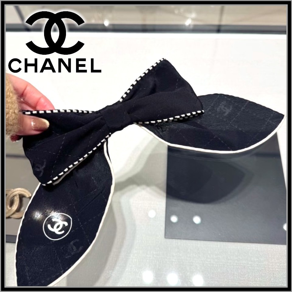 【華やかでエレガント♡】CHANEL★ バレッタ 華やかでエレガント♡】CHANEL☆ バレッタ