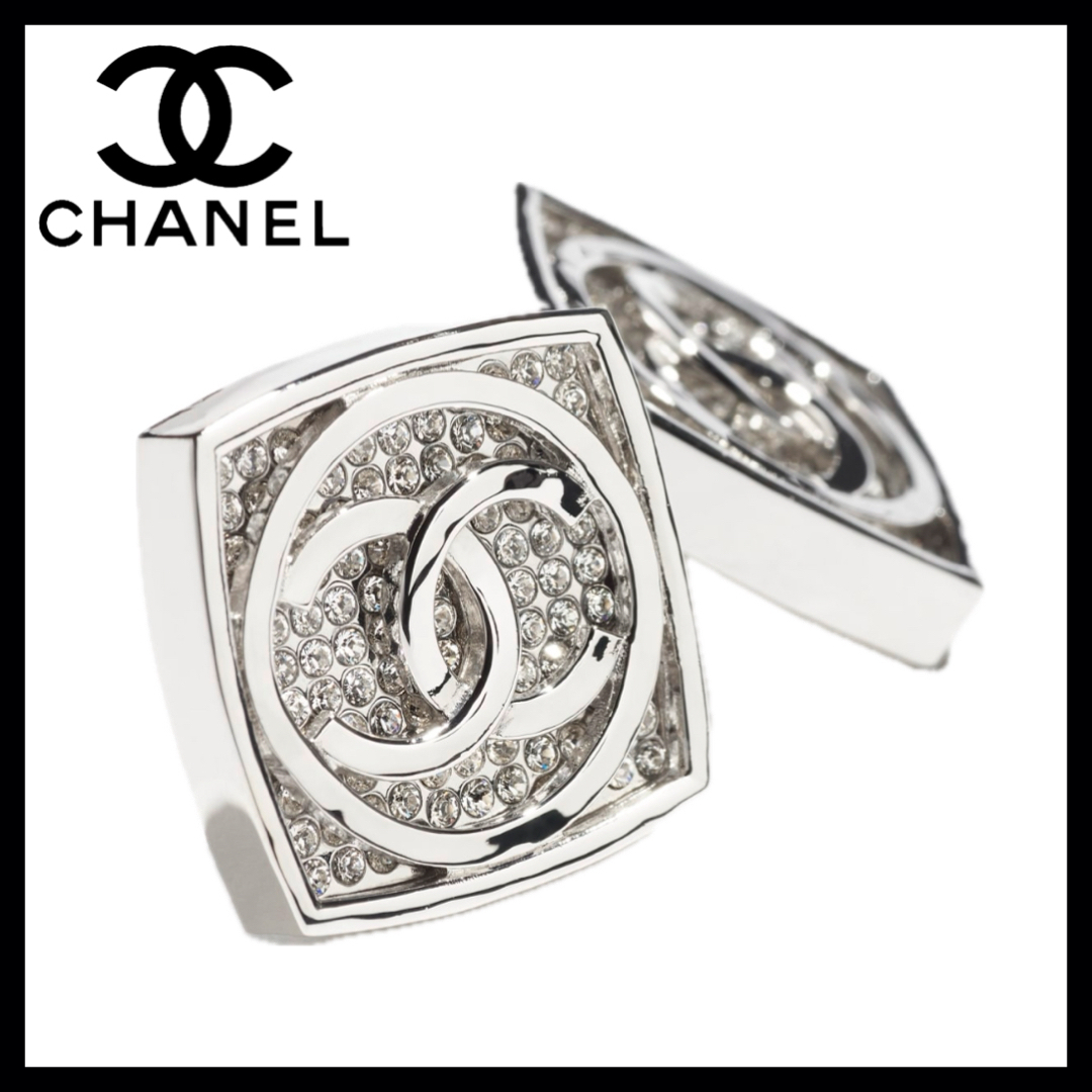 クールなデザイン【 CHANEL 】ピアス