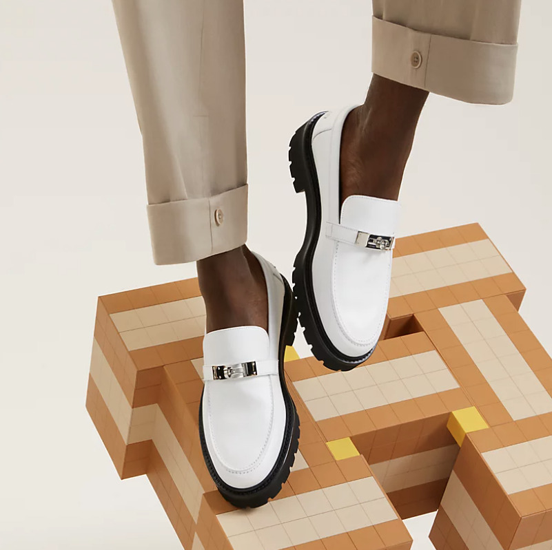 【安心の国内配送☆】Hermes モカシン 《アイコン》