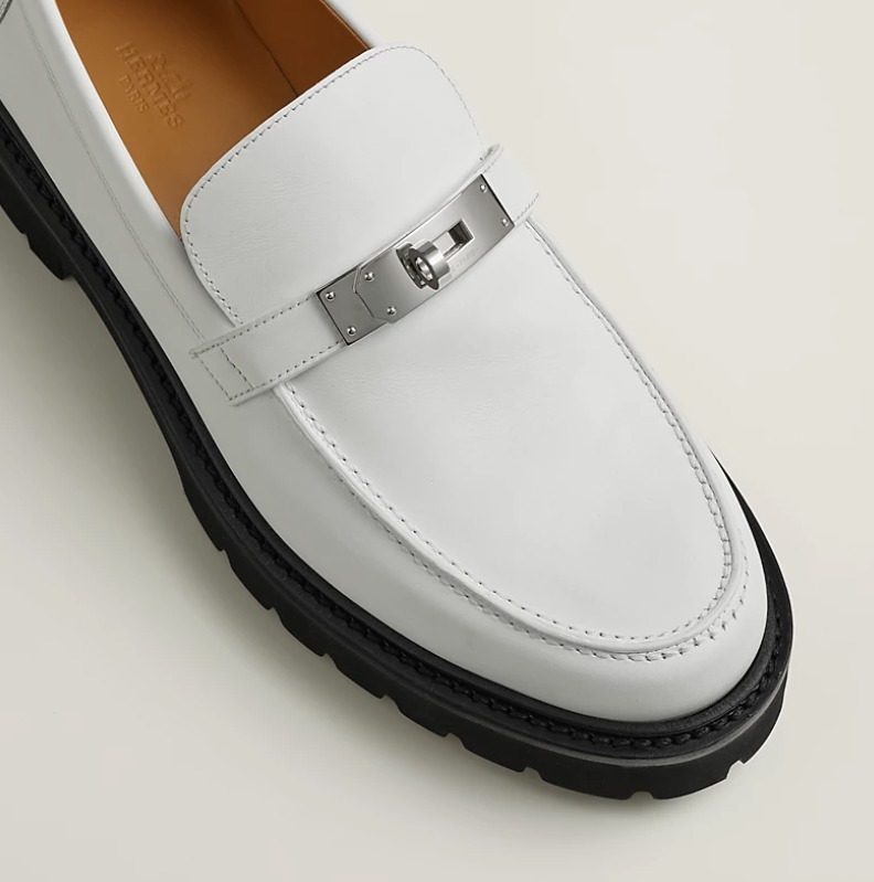 【安心の国内配送☆】Hermes モカシン 《アイコン》