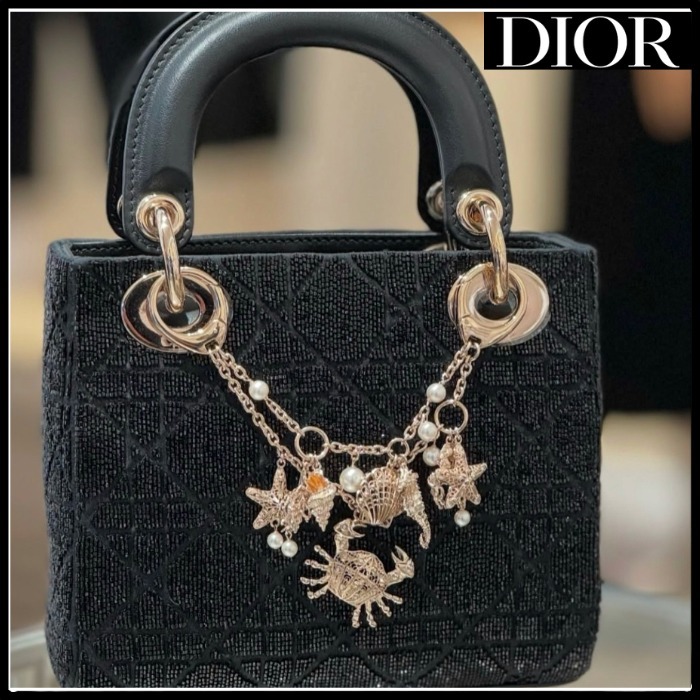 【新作♪バックにワンポイント】DIOR バッグチャーム