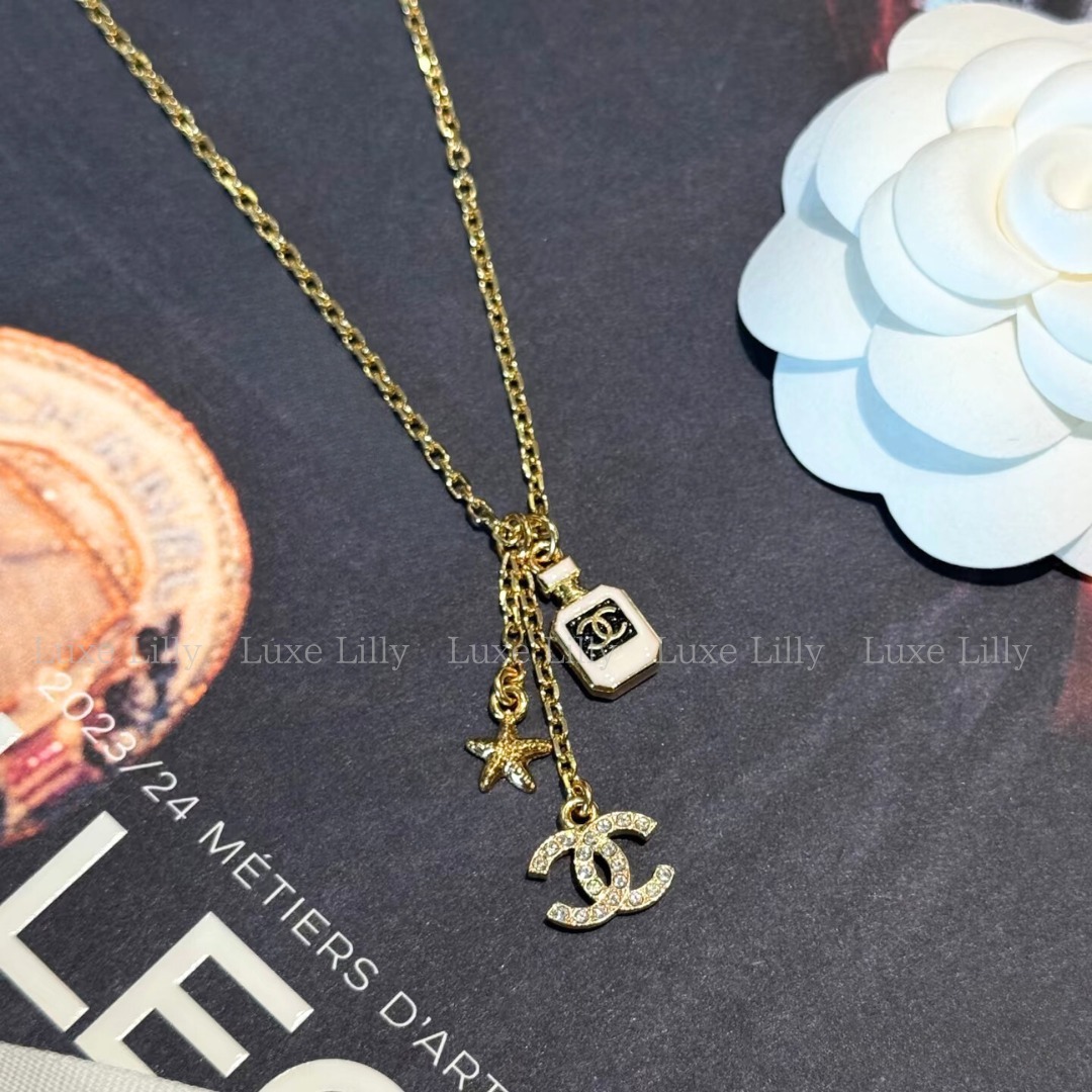 【香水チャームがかわいい♪】シャネル ペンダントネックレス ミニ香水チャームが可愛い♪】CHANEL ペンダント ネックレス