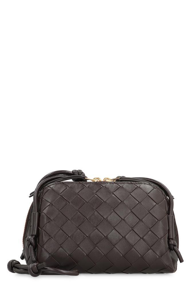 カラバリ☆直営店 BOTTEGA VENETA Intrecciato コンサートポーチ カラバリ☆直営店 BOTTEGA VENETA Intrecciato コンサートポーチ