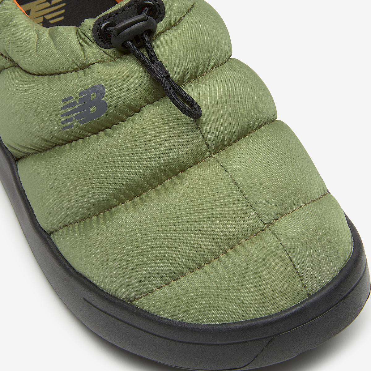 New Balance]☆送料・関税込☆SLEEPING MOC SD7988_防寒靴