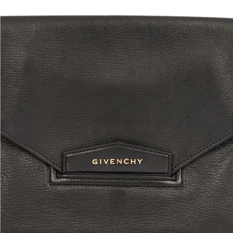 BUYMA VINTAGE 中古 【関税込み】Givenchy ジバンシィ クラッチ