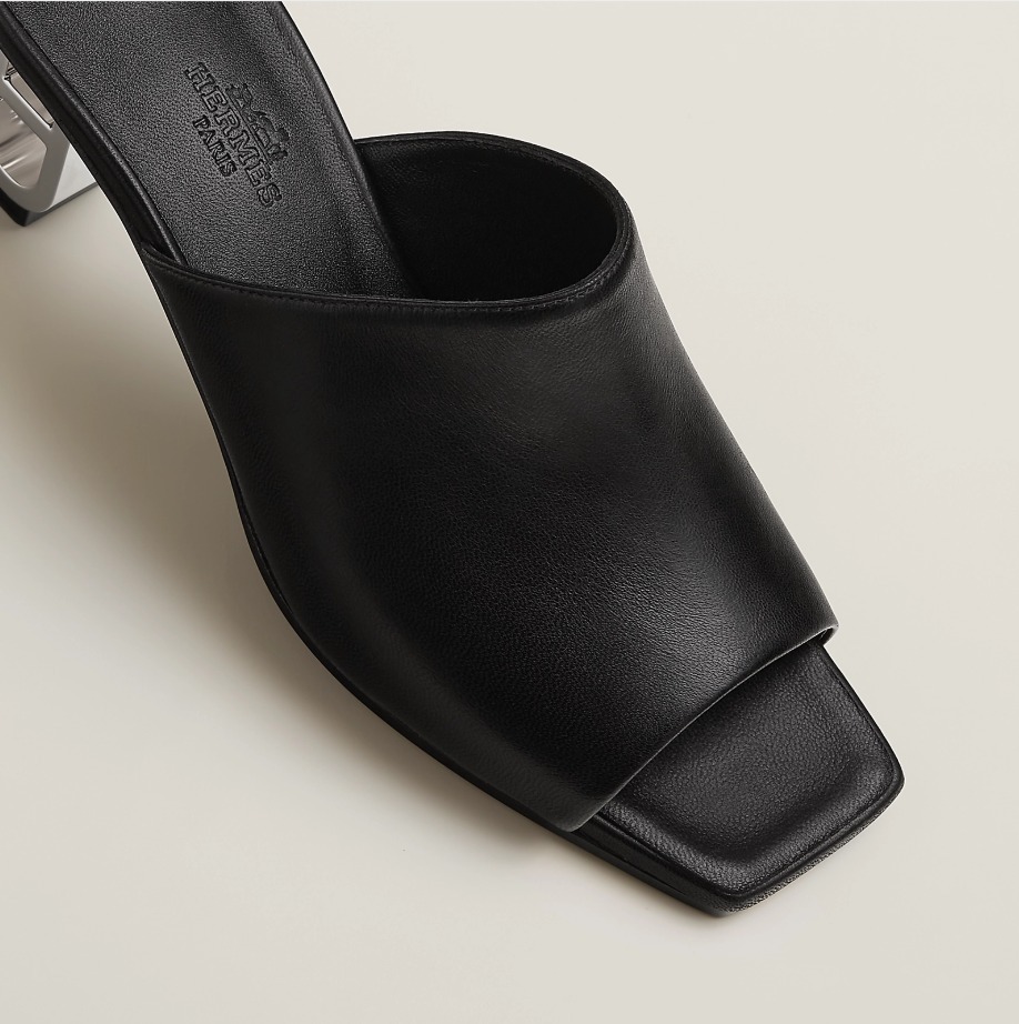 【お洒落を楽しむ♪】HERMES サンダル 《アイコニック》 60