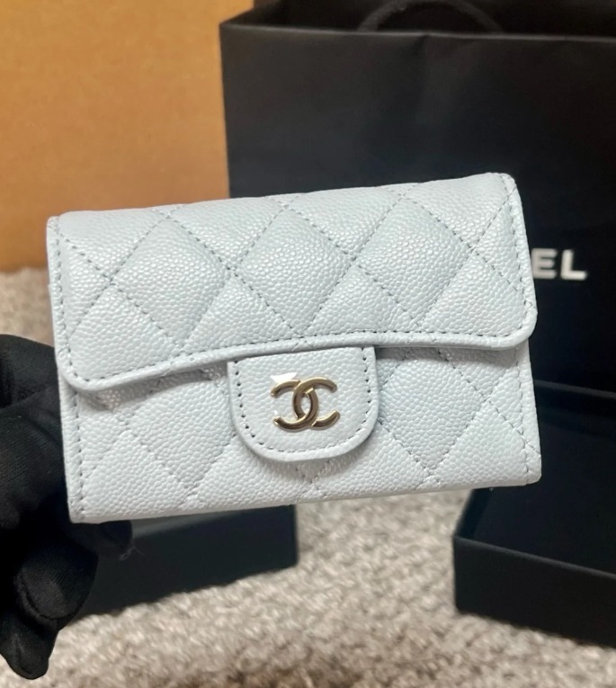《上品でコンパクト♪》CHANEL カードコインケース 財布 CCロゴ
