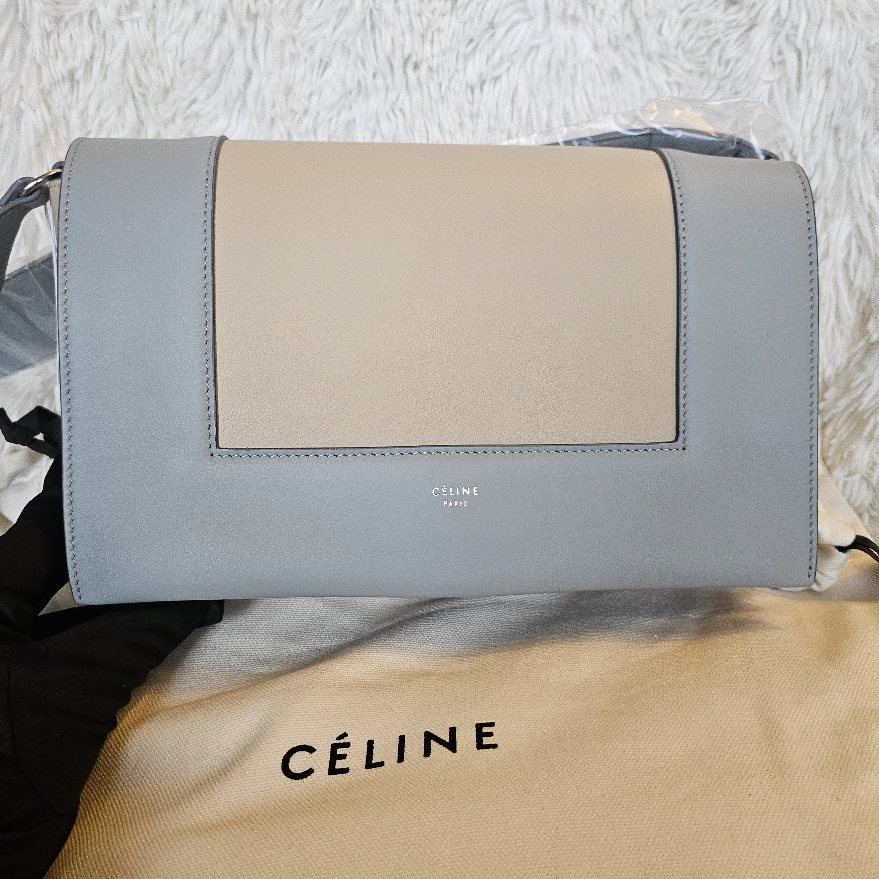 在庫有☆入手困難☆Celine フレームショルダーバッグ ミディアム