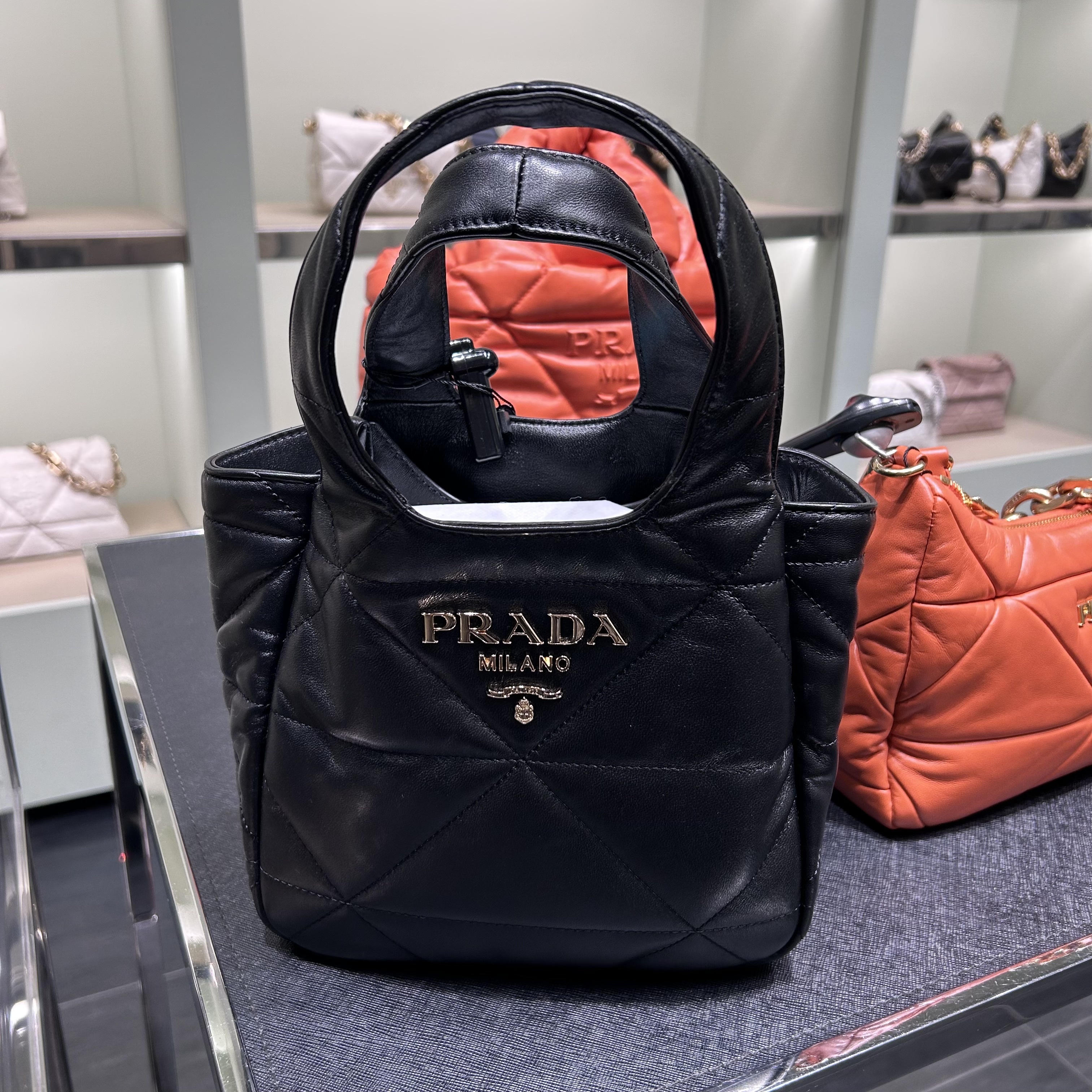 【VIPセール！人気】PRADA（プラダ）トート