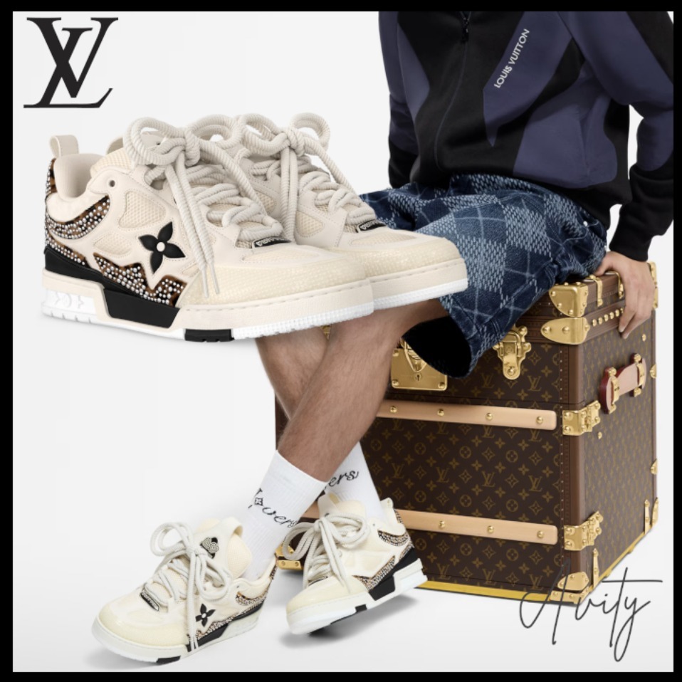 【後ろのデザインにも注目♪】Louis Vuitton スニーカー