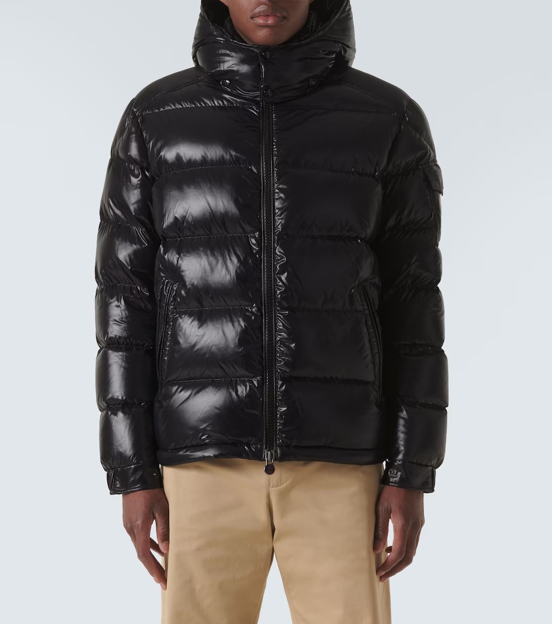 MONCLER☆MAYA ショート フード ダウンパディングジャケット 洗練されたデザイン】MONCLER MAYA ショートダウンジャケット