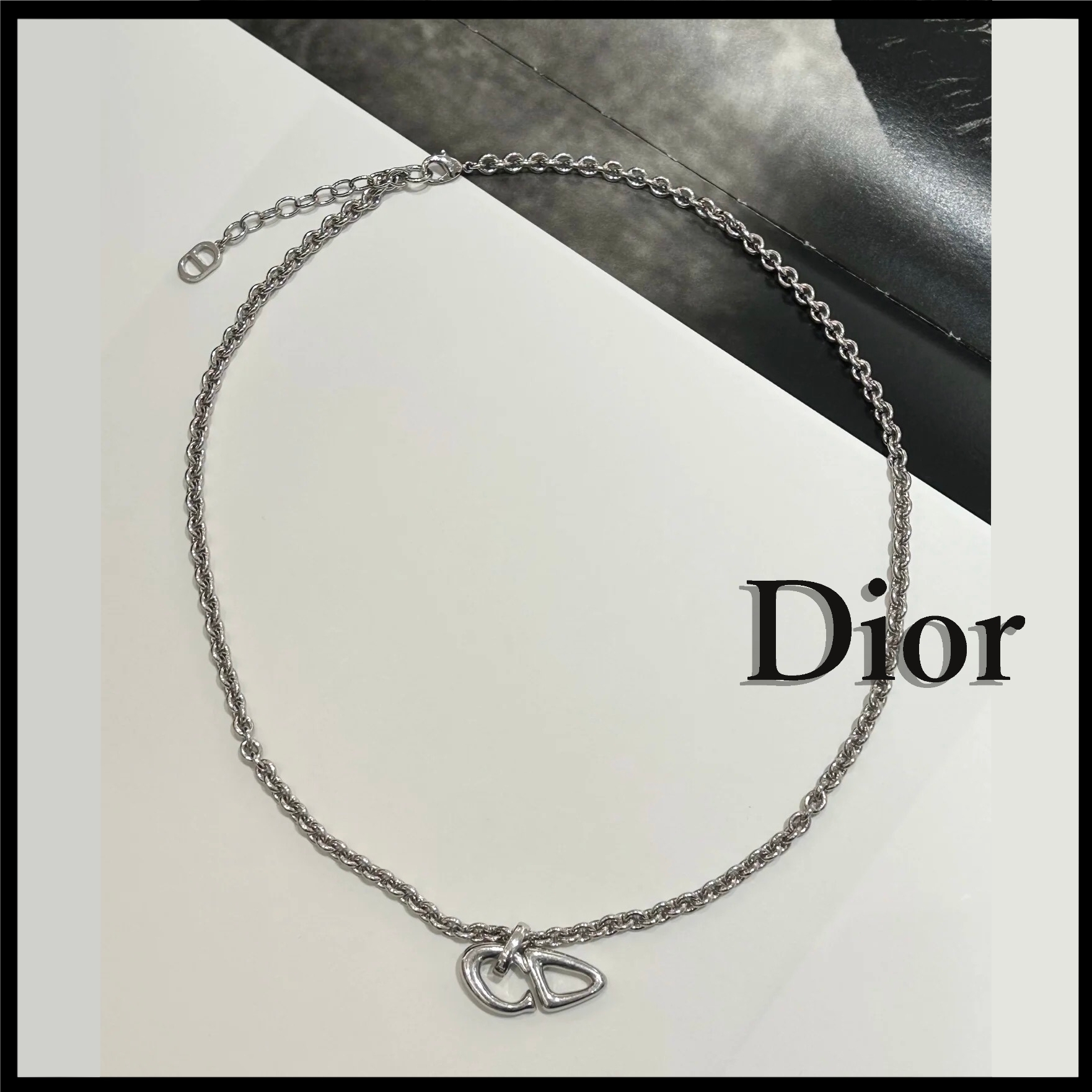 プレゼントにも♪【 Dior 】CD30 ペンダントネックレス 真鍮