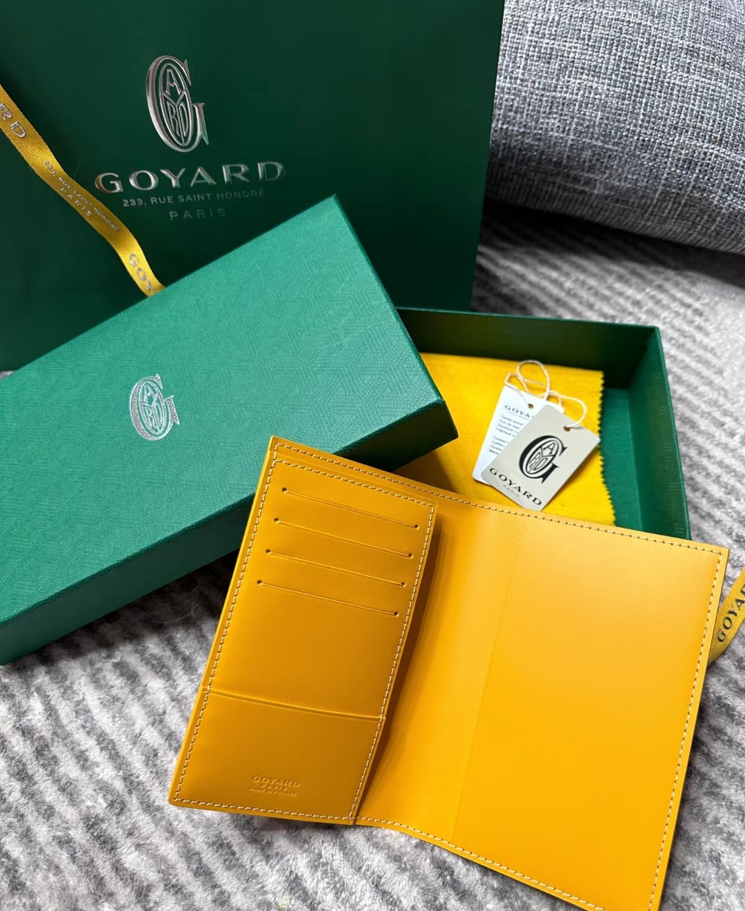 GOYARD ゴヤール 手帳カバーにピッタリ パスポートケース