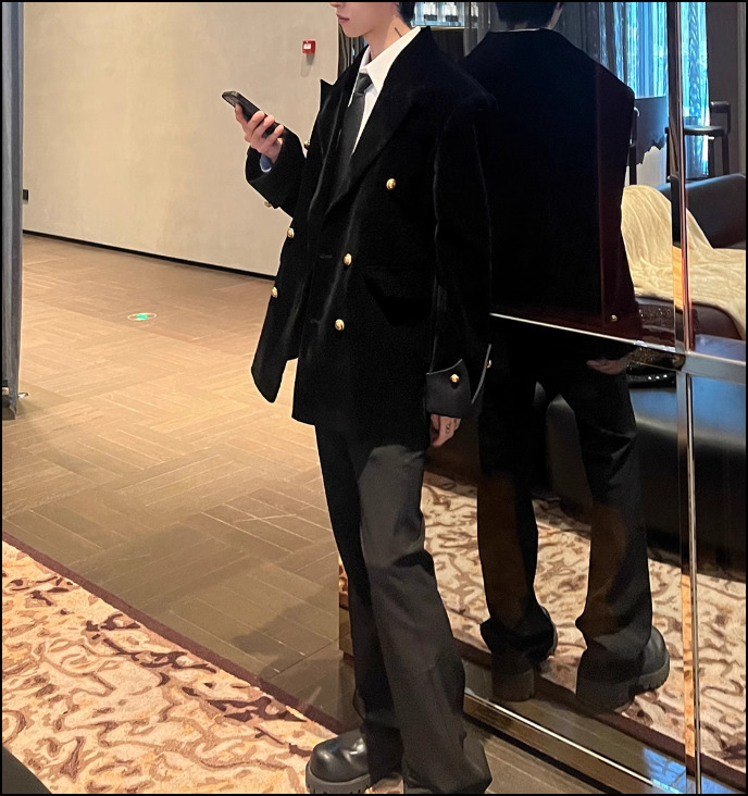 お洒落 綺麗め ベロア クラシカル ブレザー ジャケット 金ボタン お洒落 綺麗め ベロア クラシカル ブレザー ジャケット 金ボタン