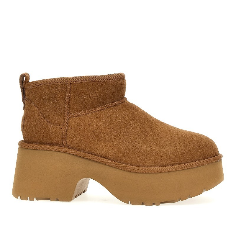 ショートブーツ・ブーティ UGG 'Classic Ultra Mini New Heights' ankle boots