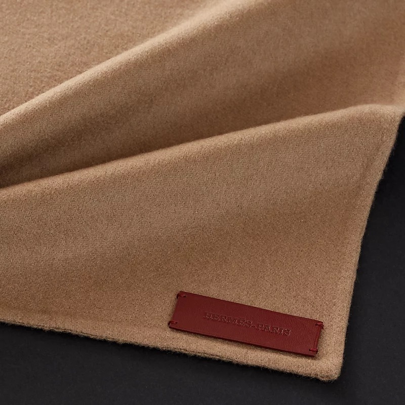 【ワードローブデザイン♪】HERMES★ストール《Trompe l'Oeil》