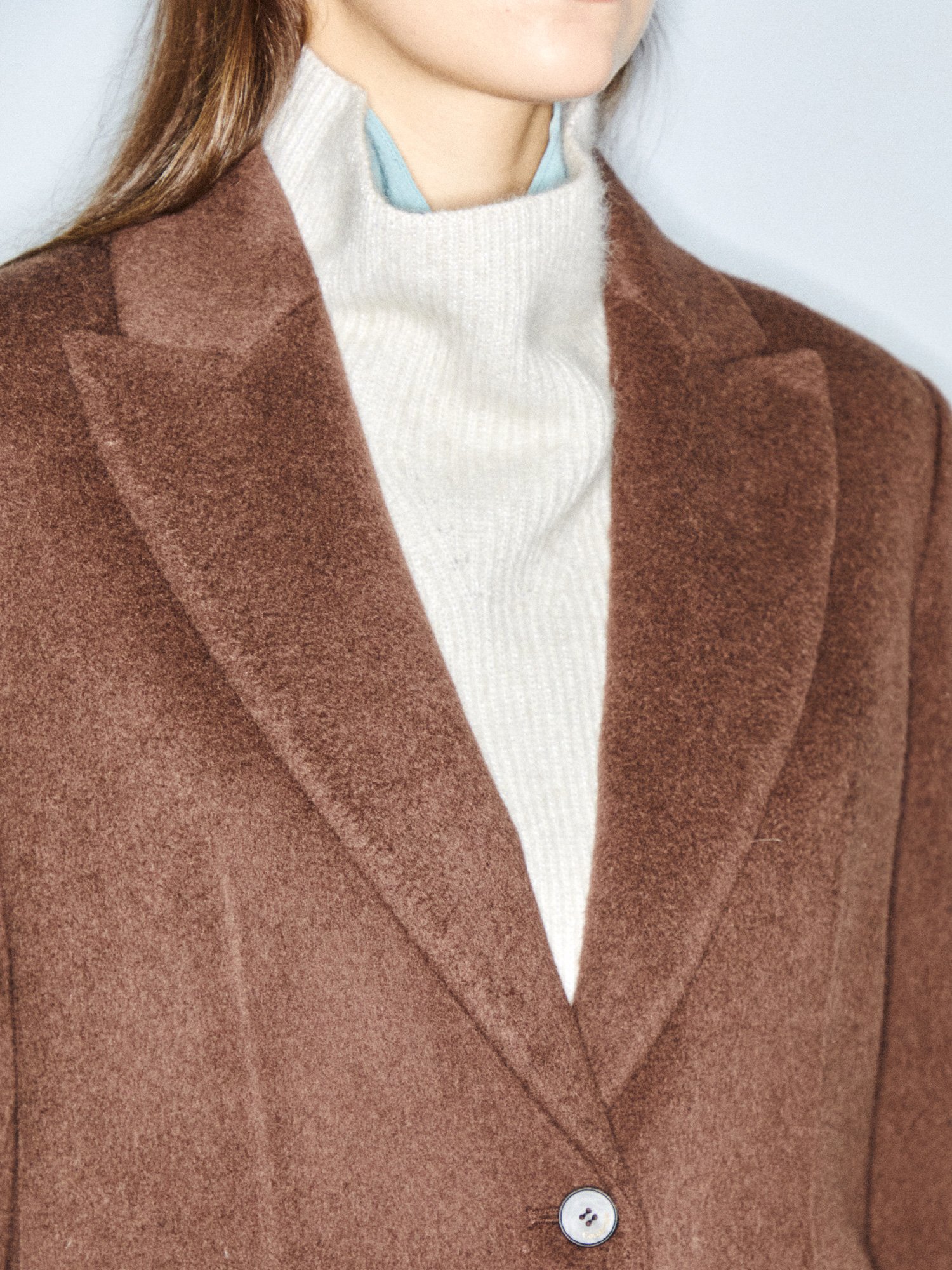 ◆THE IZZAT COLLECTION ラクーンウールクラシックロングコート ◇THE IZZAT COLLECTION ラクーンウールクラシックロングコート