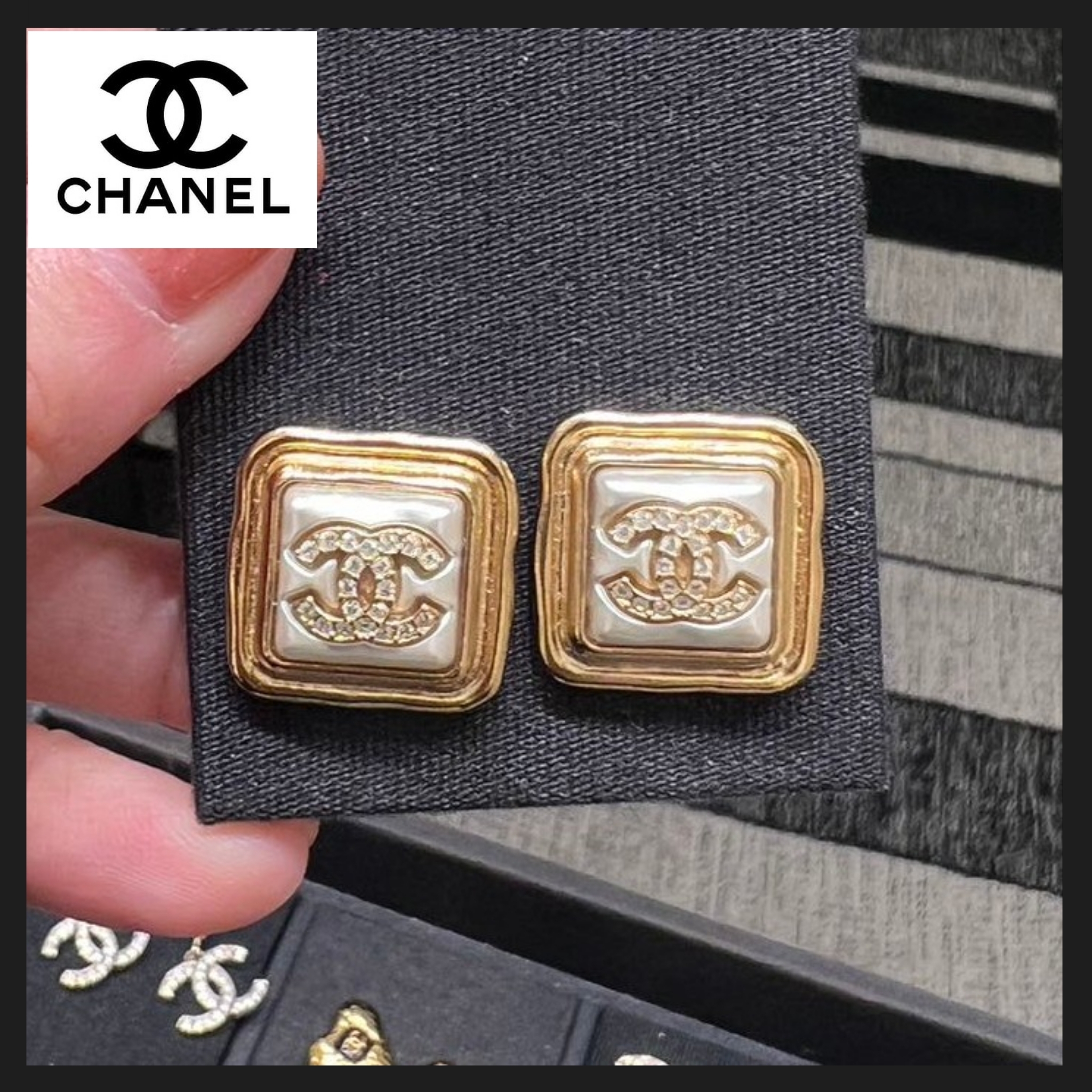 【CHANEL】シンプルなのにつややかな存在感◎シャネル ピアス