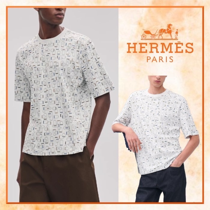 バックル柄がグラフィック！Hermes\tEtriers Elastiques Tシャツ