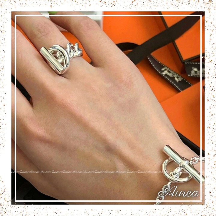 身近なラグジュアリーへ♪【HERMES】クロワゼット リング PM 入手困難》【HERMES】クロワゼットPM リング (HERMES/指輪