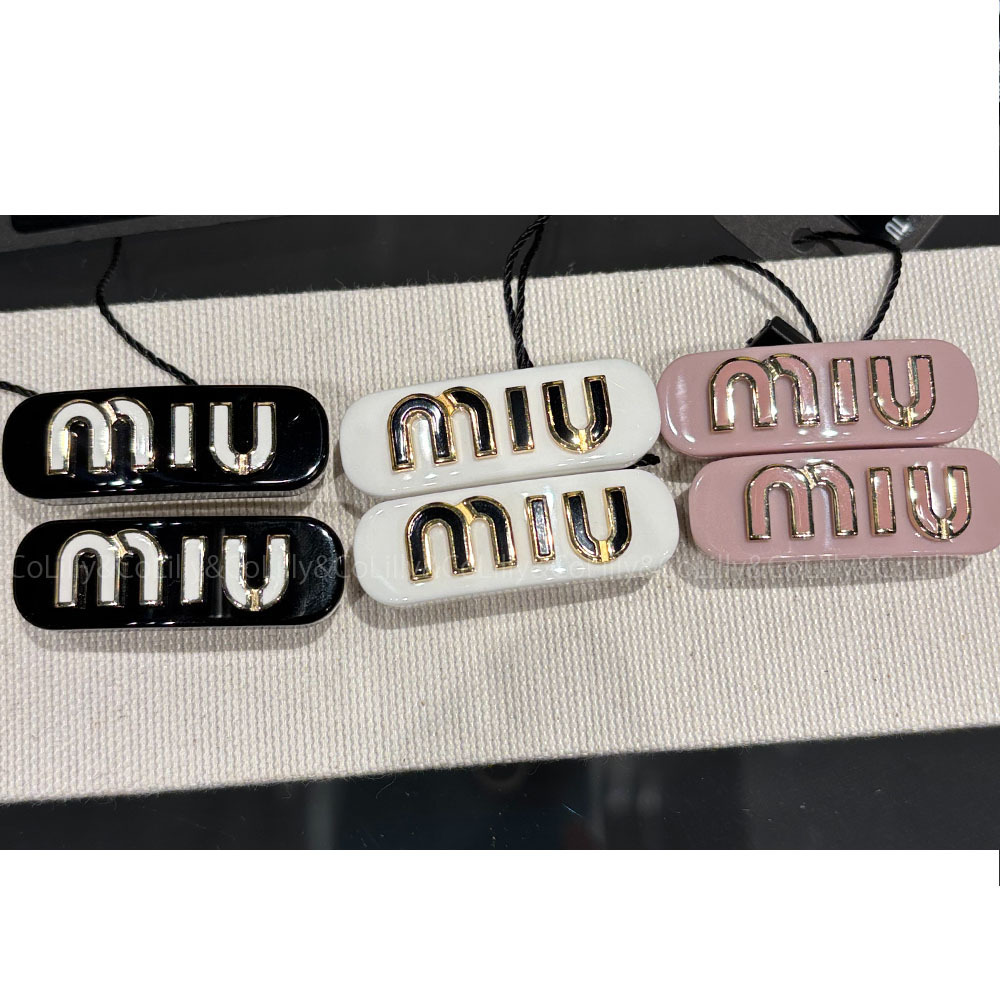 MiuMiu ヘアクリップ