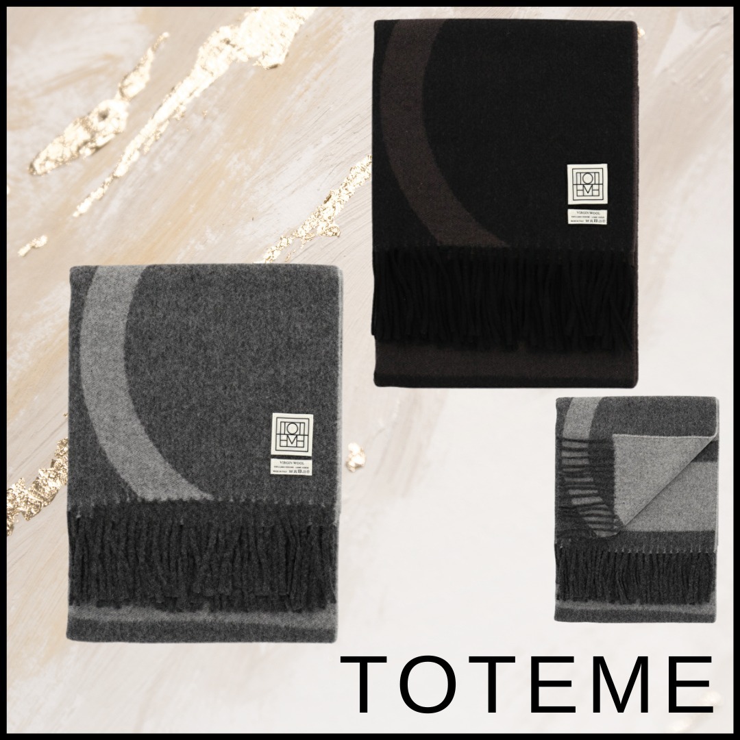 TOTEME【関税送料込＆VIP価格】モノグラムスカーフ
