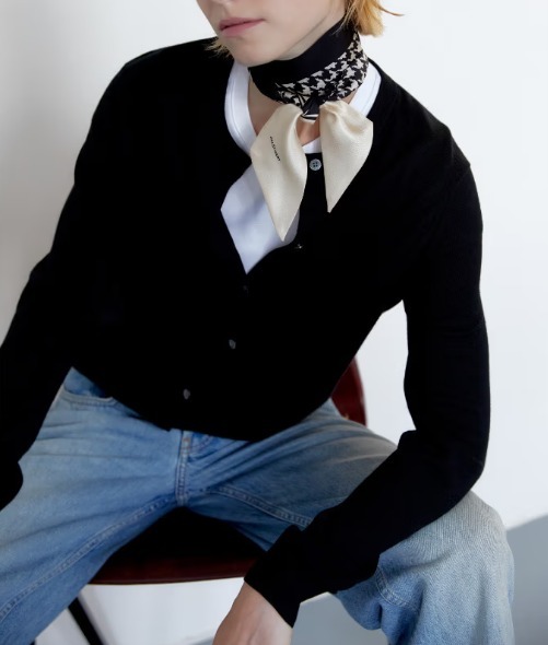 [JILLSTUART]25SS★韓国人気★SILK 100% HOUNDSTOOTH LONG SCARF JILLSTUART]25SS☆韓国人気☆SILK 100% HOUNDSTOOTH LONG SCARF