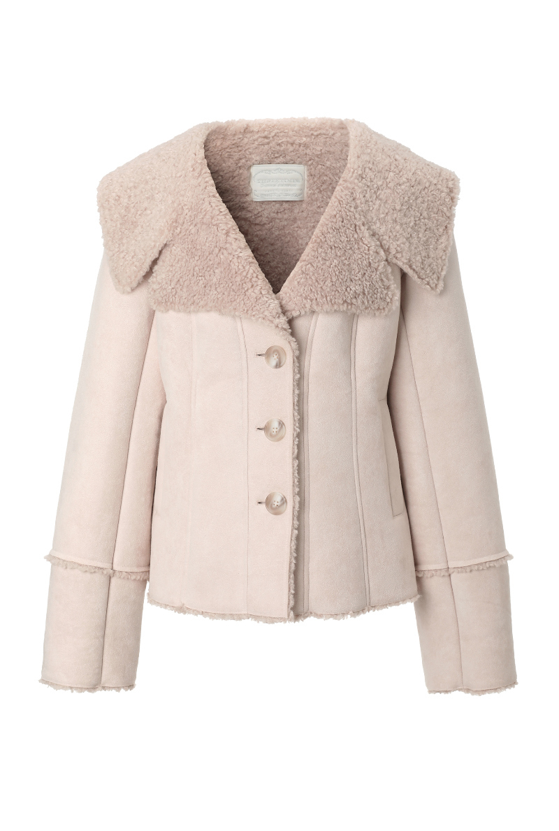 《threetimes》 Isabella fur coat