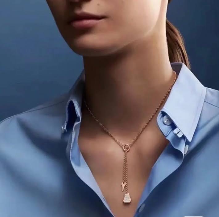 【魅力溢れる鍵モチーフ！】 HERMES ネックレス ケリーPM 気品溢れる輝き♪】エルメス ネックレス ケリー PM