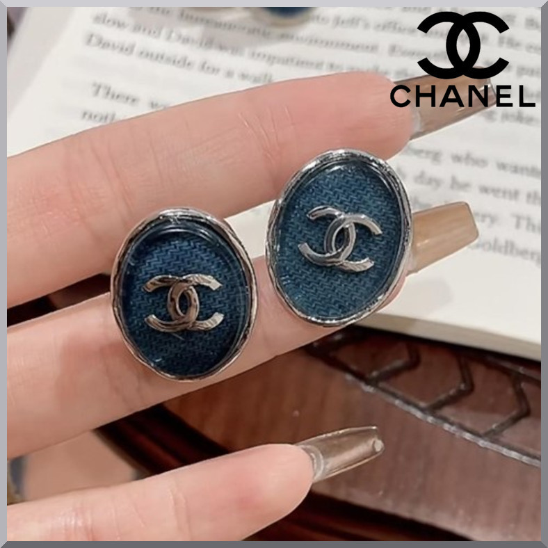 送料無料◆2025新品  即完アイテム☆》CHANEL シャネル オーバルピアス デニム アクセサリー