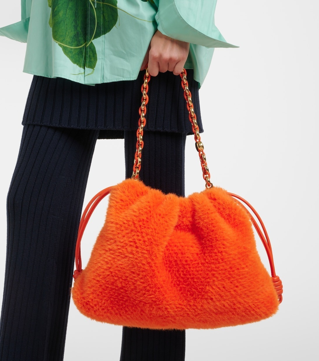 《上品で可愛い》【LOEWE】フラメンコラージニットバッグ