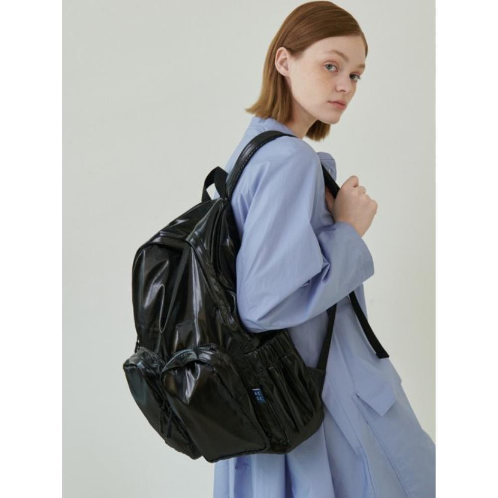 ★ACOC★ Multipocket BackpackGlossy Black 376006